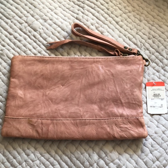 Dusk Pink Vegan Leather Wristlet - Picture 5 of 8